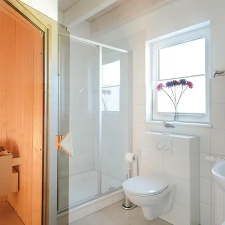 Feriehus Seeteufel 6 *